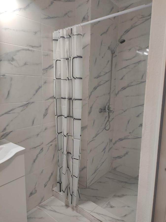 Апартаменты Apartament Diaconu Coresi Брашов Экстерьер фото